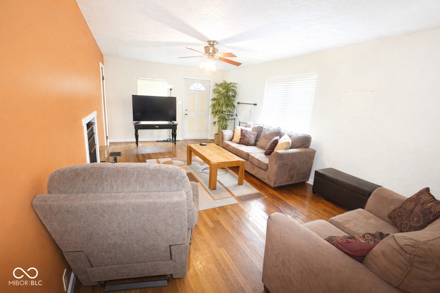 8225 Crawfordsville Road Indianapolis, IN 46214 - Photo 5 of 12