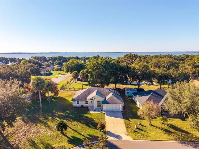 $260,000 | 2011 Oakbend Drive, Eustis, FL 32726