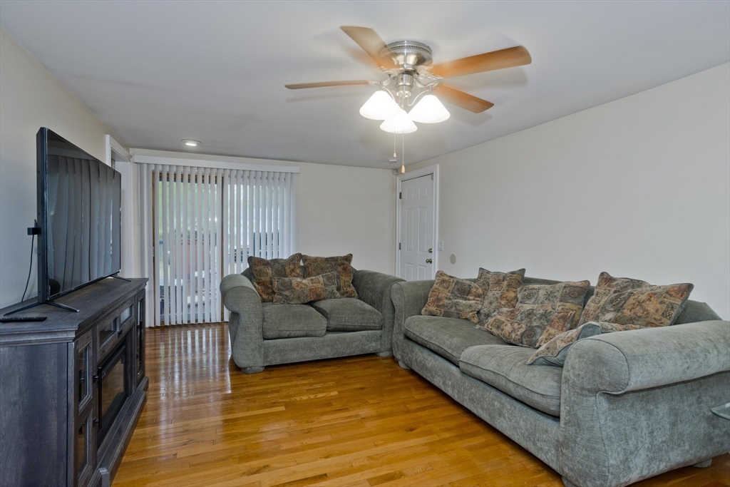 91 Spikenard Circle Springfield, MA 01129 - Photo 21 of 30