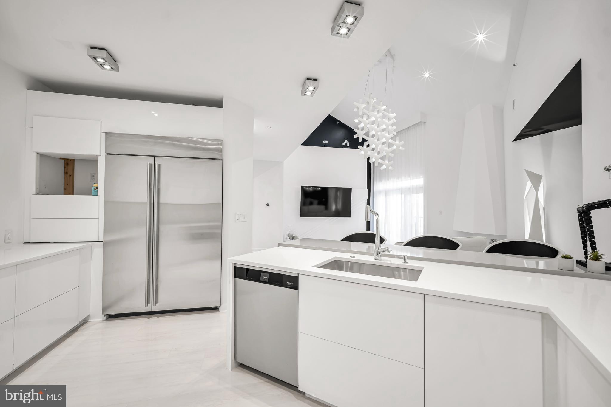 554 Carson Terrace Huntingdon Valley, PA 19006 - Photo 18 of 39 a bathroom with a sink double vanity and a mirror