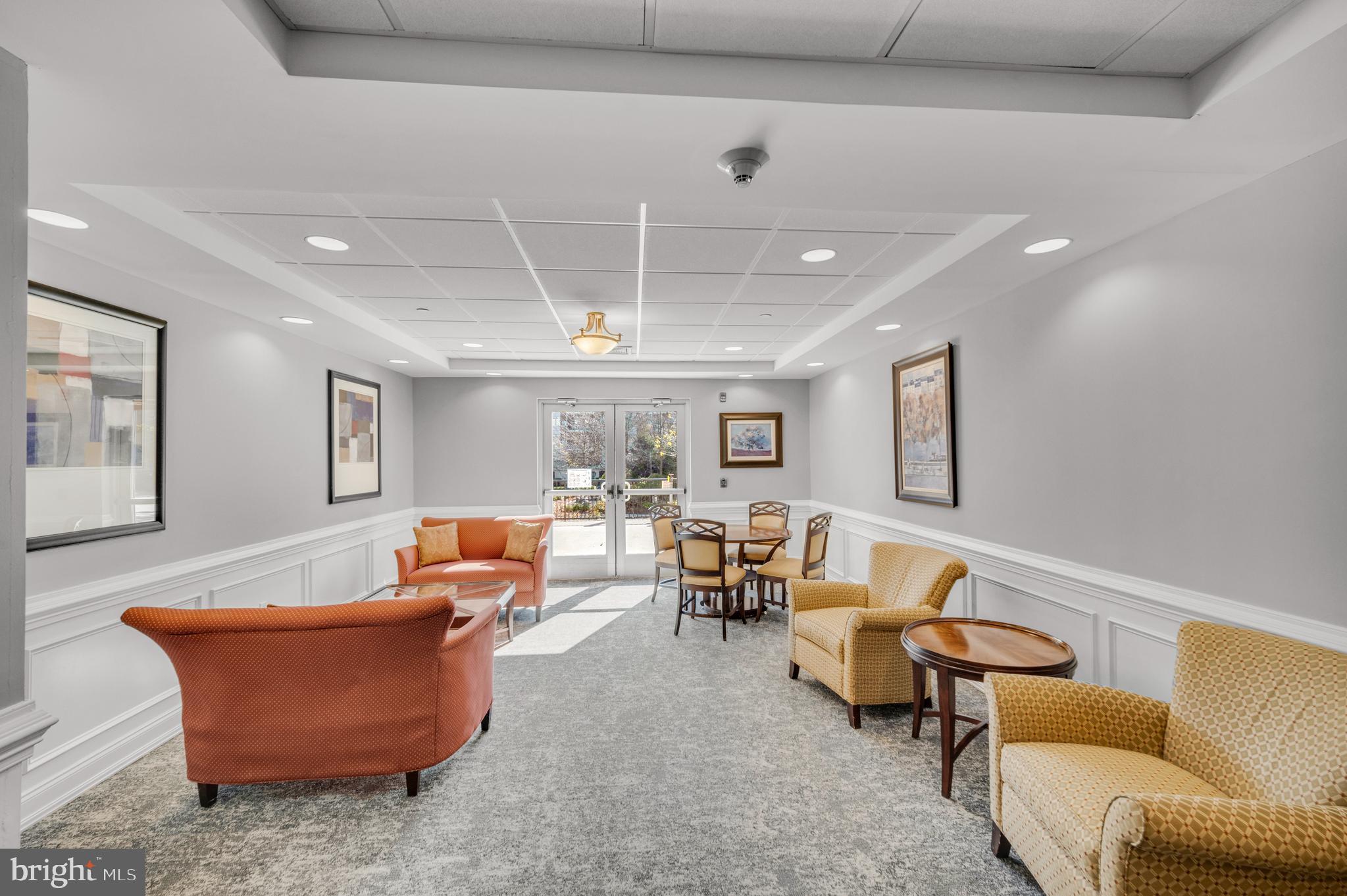 554 Carson Terrace Huntingdon Valley, PA 19006 - Photo 2 of 39 a living room with furniture and a potted plant
