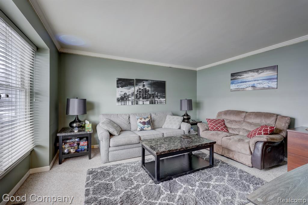 4408 Rochester Road Royal Oak, MI 48073 - Photo 2 of 50
