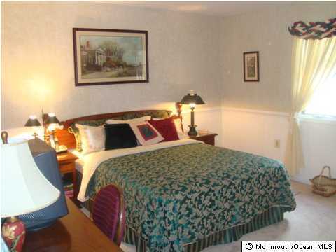 10 Peppermill Lane Colts Neck, NJ 07722 - Photo 10 of 19 Additional Photo