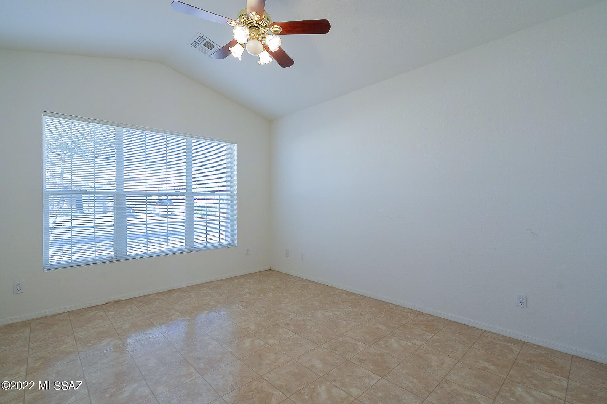 12417 North Mt Bigelow Road Oro Valley, AZ 85755 - Photo 8 of 48