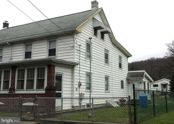 $109,900 | 17 High Road, Pottsville, PA 17901