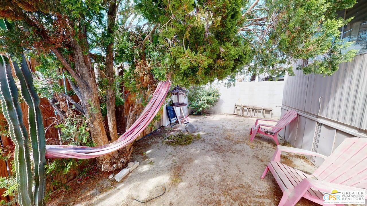 18555 Roberts Road, Unit 8 Desert Hot Springs, CA 92241 - Photo 35 of 52 Gallery Image 35