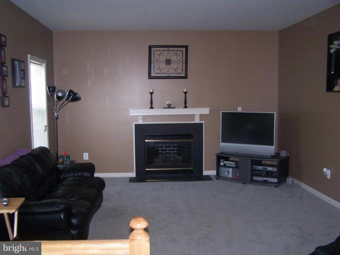2704 Rona Road Gwynn Oak, MD 21207 - Photo 8 of 25 Family Room
