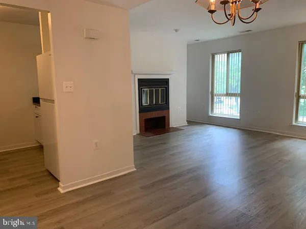 $2,000 | 516 South Charles Street, Unit R88, Baltimore, MD 21201