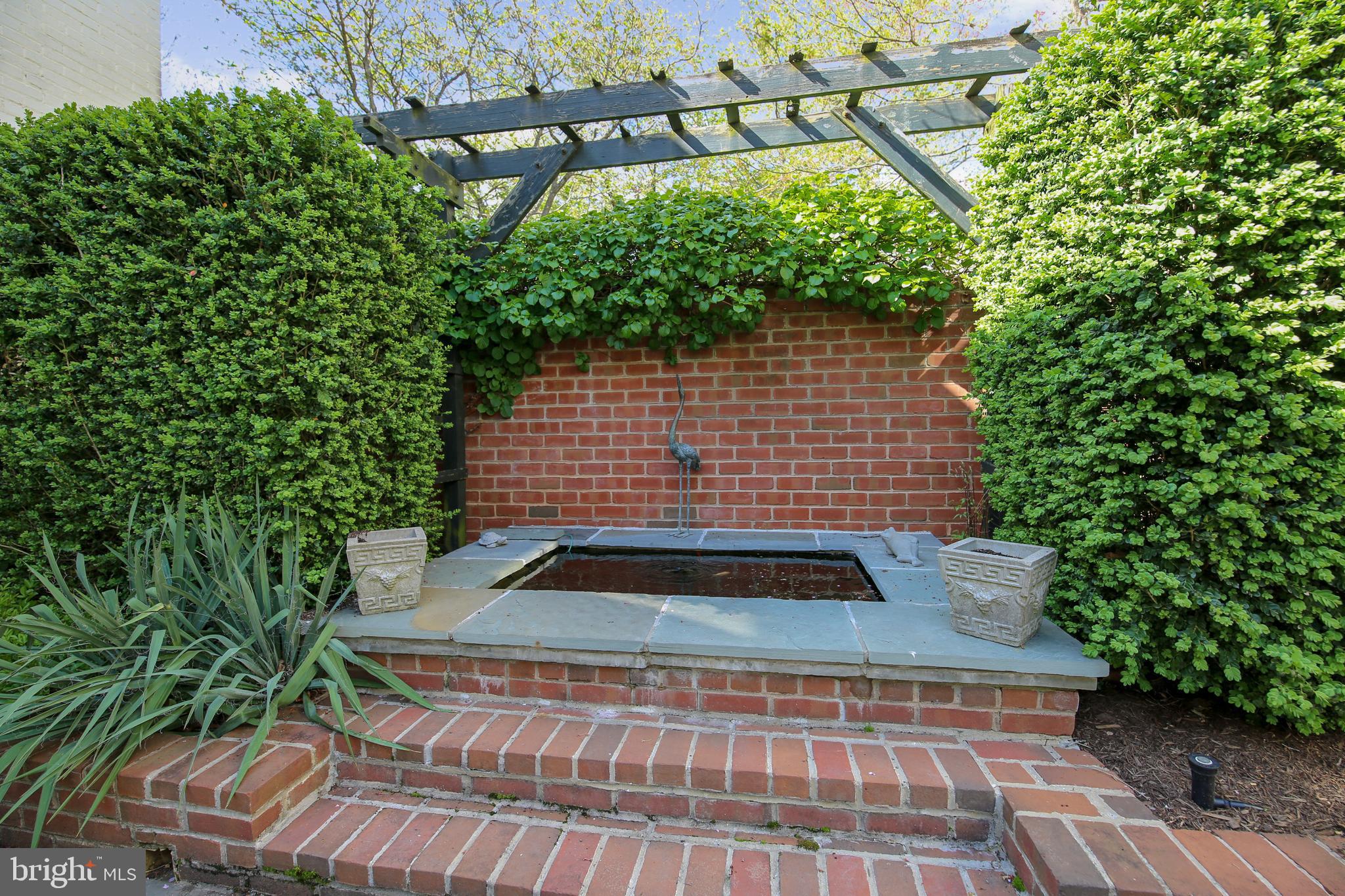 421 Kent Square Road Gaithersburg, MD 20878 - Photo 4 of 78 One of two lovely water features
