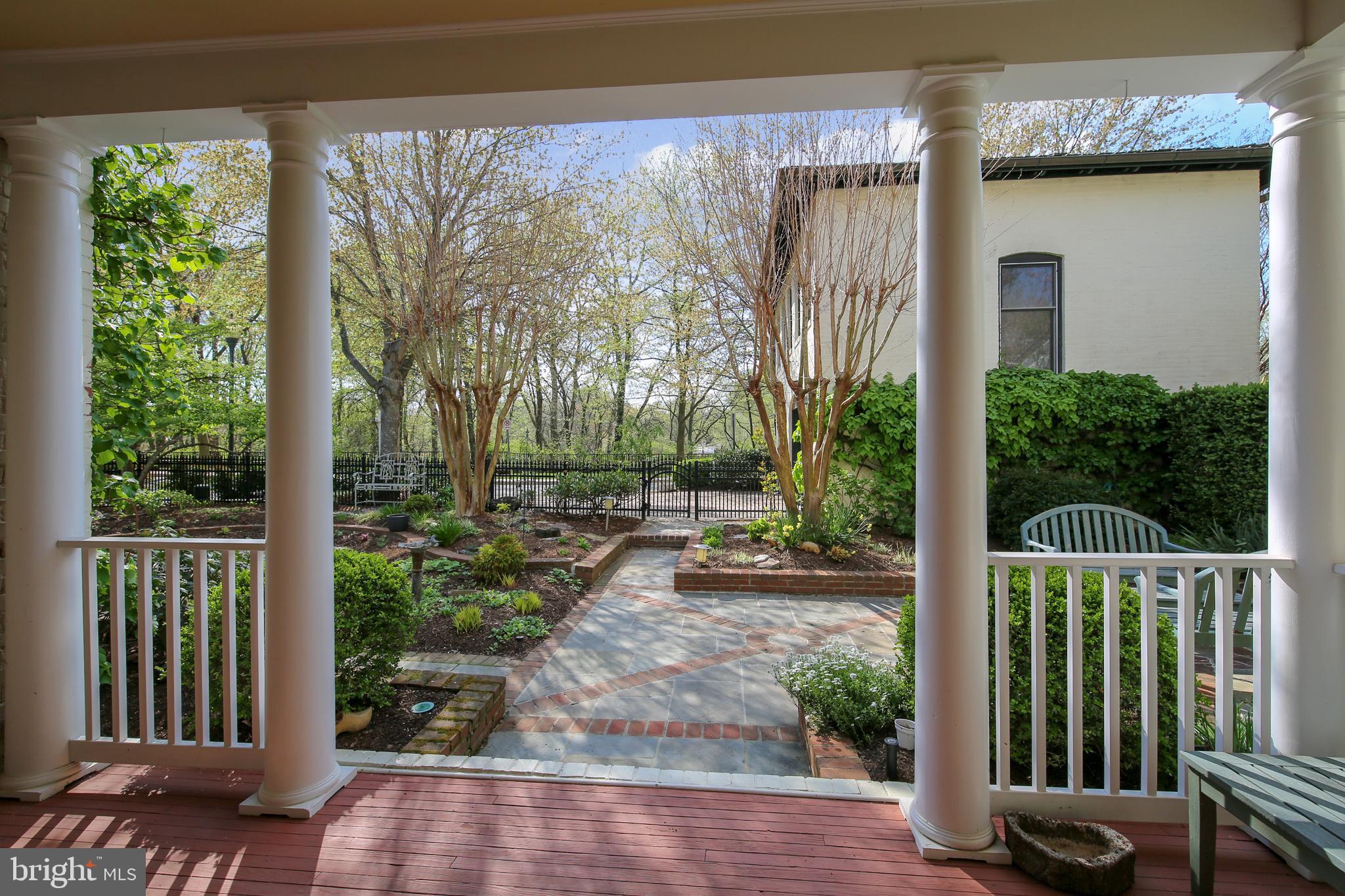 421 Kent Square Road Gaithersburg, MD 20878 - Photo 46 of 78 Pretty porch overlooking the courtyard & gardens