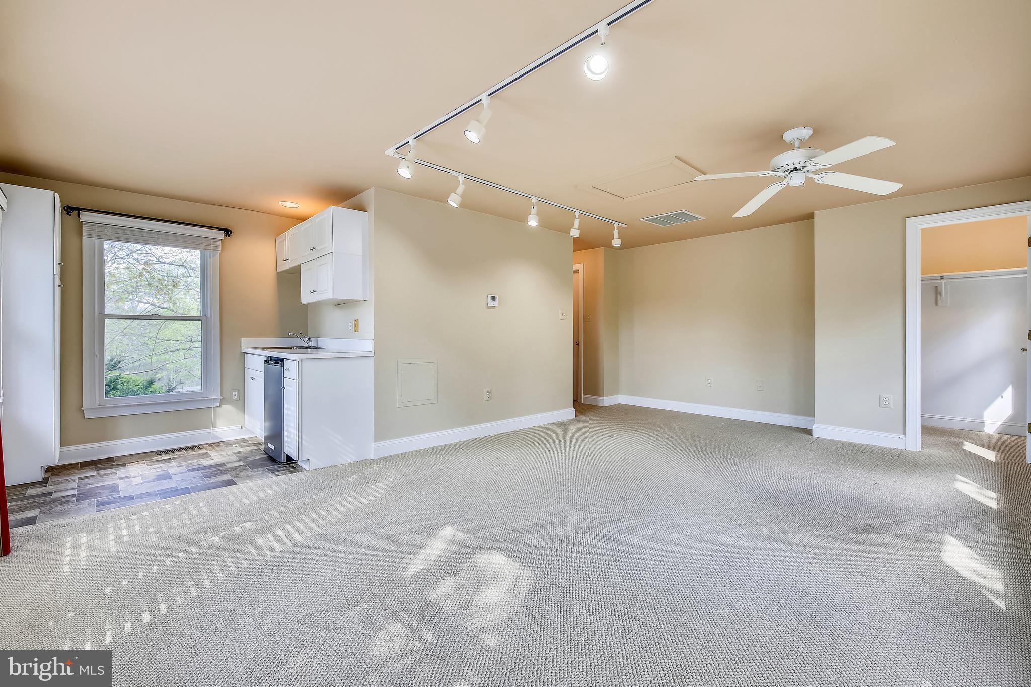 421 Kent Square Road Gaithersburg, MD 20878 - Photo 49 of 78 Light and bright carriage house w/incredible views