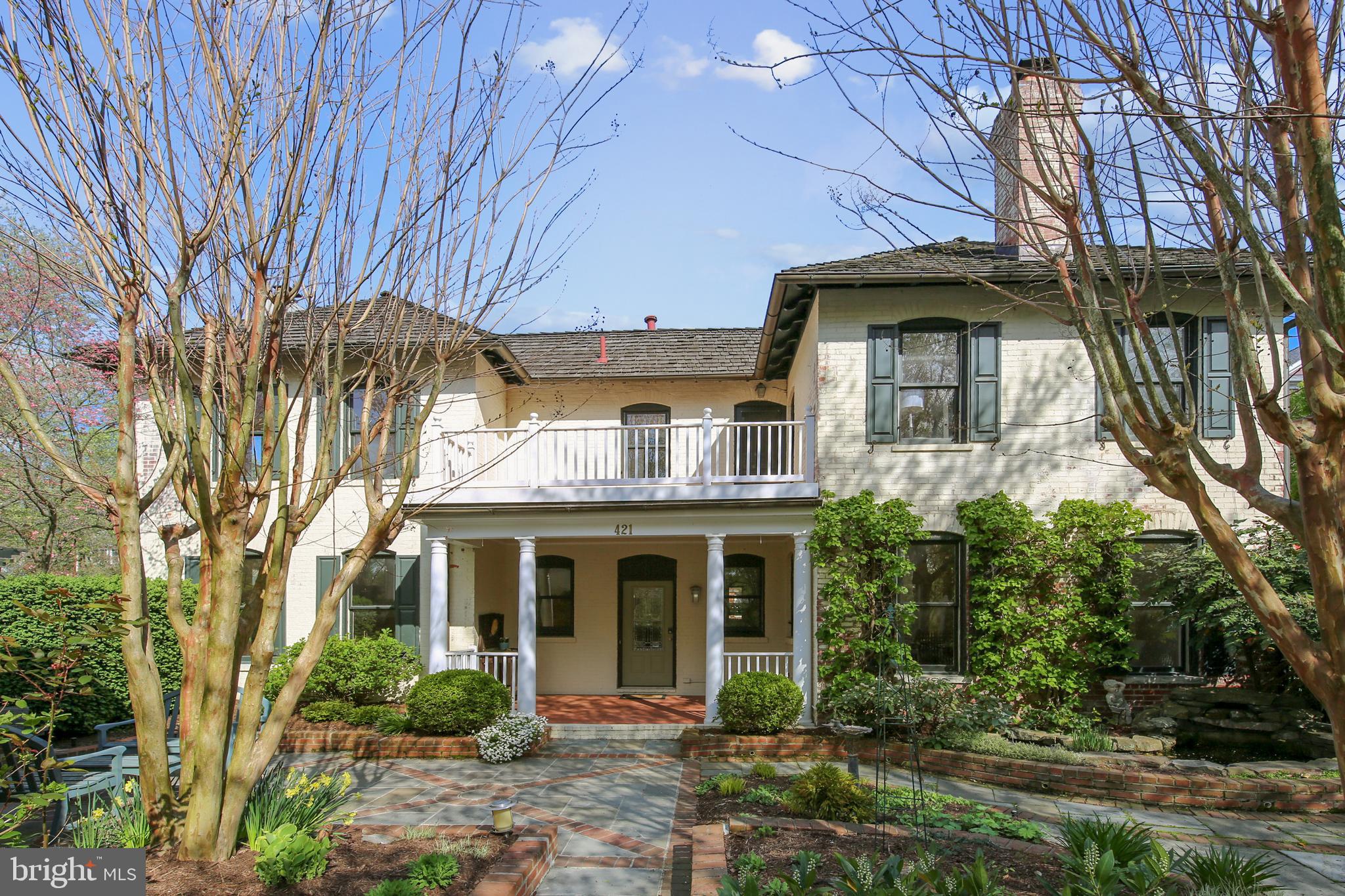 421 Kent Square Road Gaithersburg, MD 20878 - Photo 58 of 78 Beautifully landscaped courtyard entry