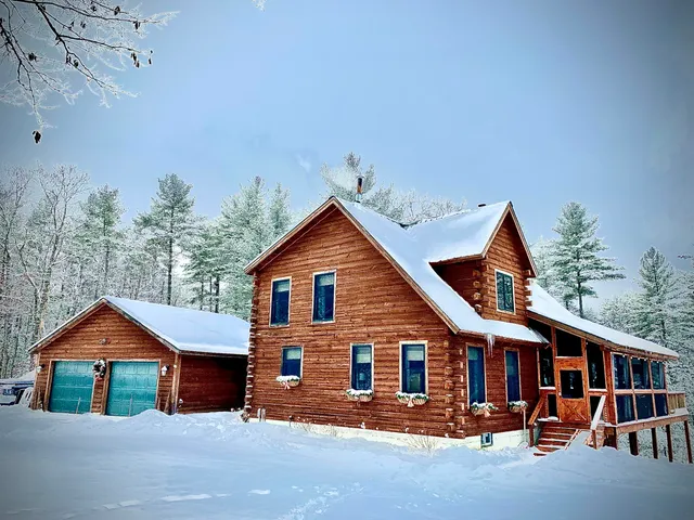 $899,000 | 141 Long Pond Drive, Denmark, ME 04022