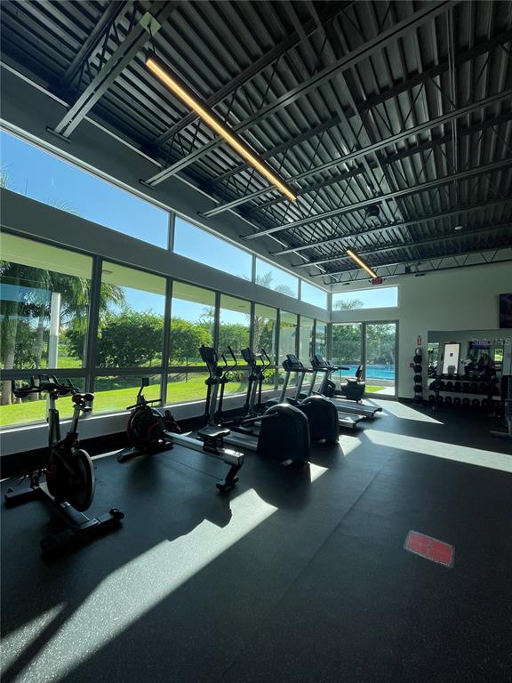 68 Riviera Village Bayamon, PR 00959 - Photo 14 of 14 a view of a gym with lounge chair