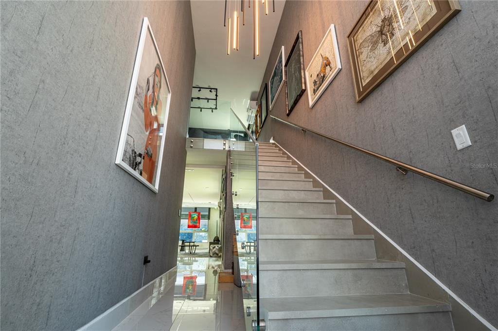 68 Riviera Village Bayamon, PR 00959 - Photo 3 of 14 a view of entryway