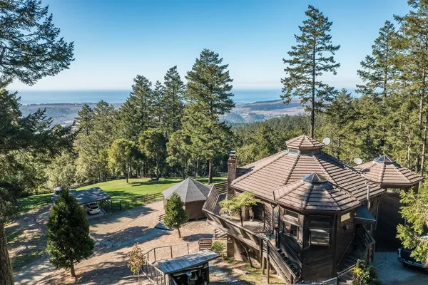 $1,950,000 | 200 South Ranch Road, Pescadero, CA 94060