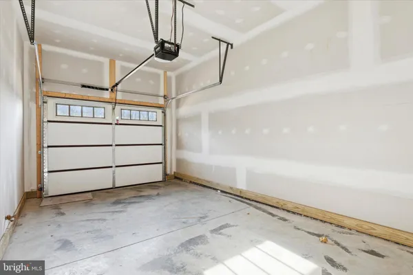 $3,000 | 122 Silversmith Road, Oxford, PA 19363