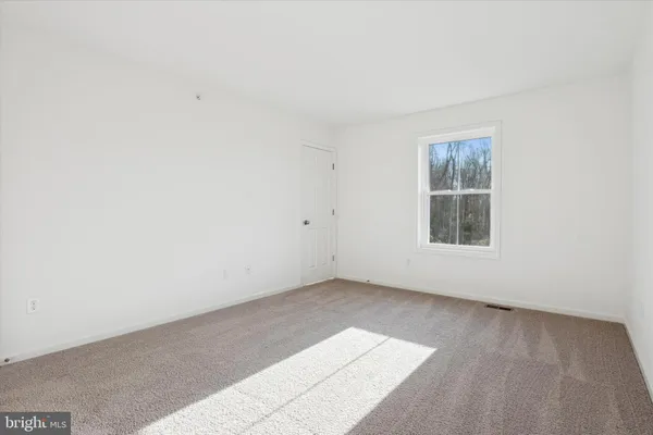 $3,000 | 122 Silversmith Road, Oxford, PA 19363