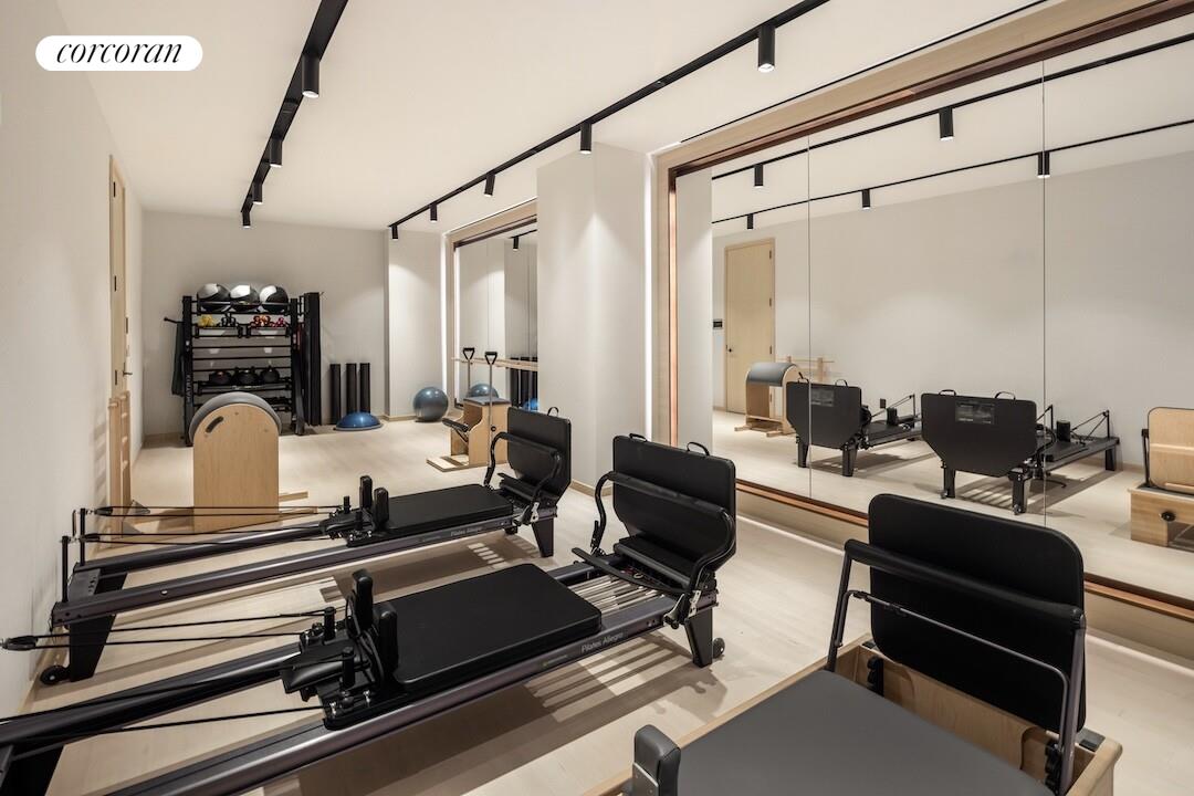 250 West 96th Street, Unit 5A Manhattan, NY 10025 - Photo 21 of 43 Gallery Image 21