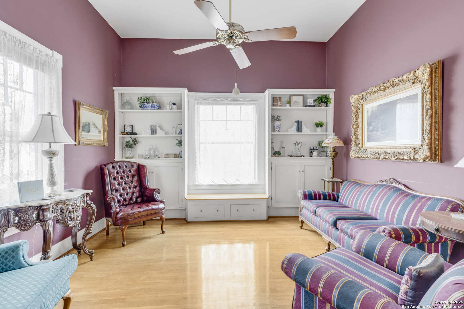 1201 10th Street Hondo, TX 78861 - Photo 8 of 46 a living room with furniture and a flat screen tv