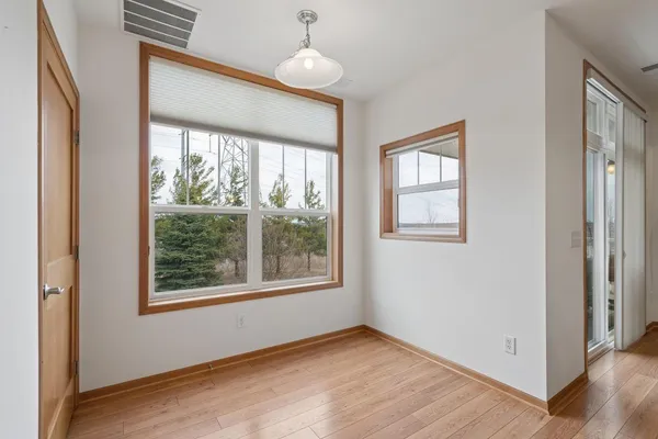 $300,000 | 1244 County Rd D East, Unit 205, Maplewood, MN 55109