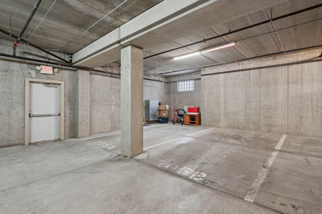 1244 County Rd D East, Unit 205 Maplewood, MN 55109 - Photo 21 of 23