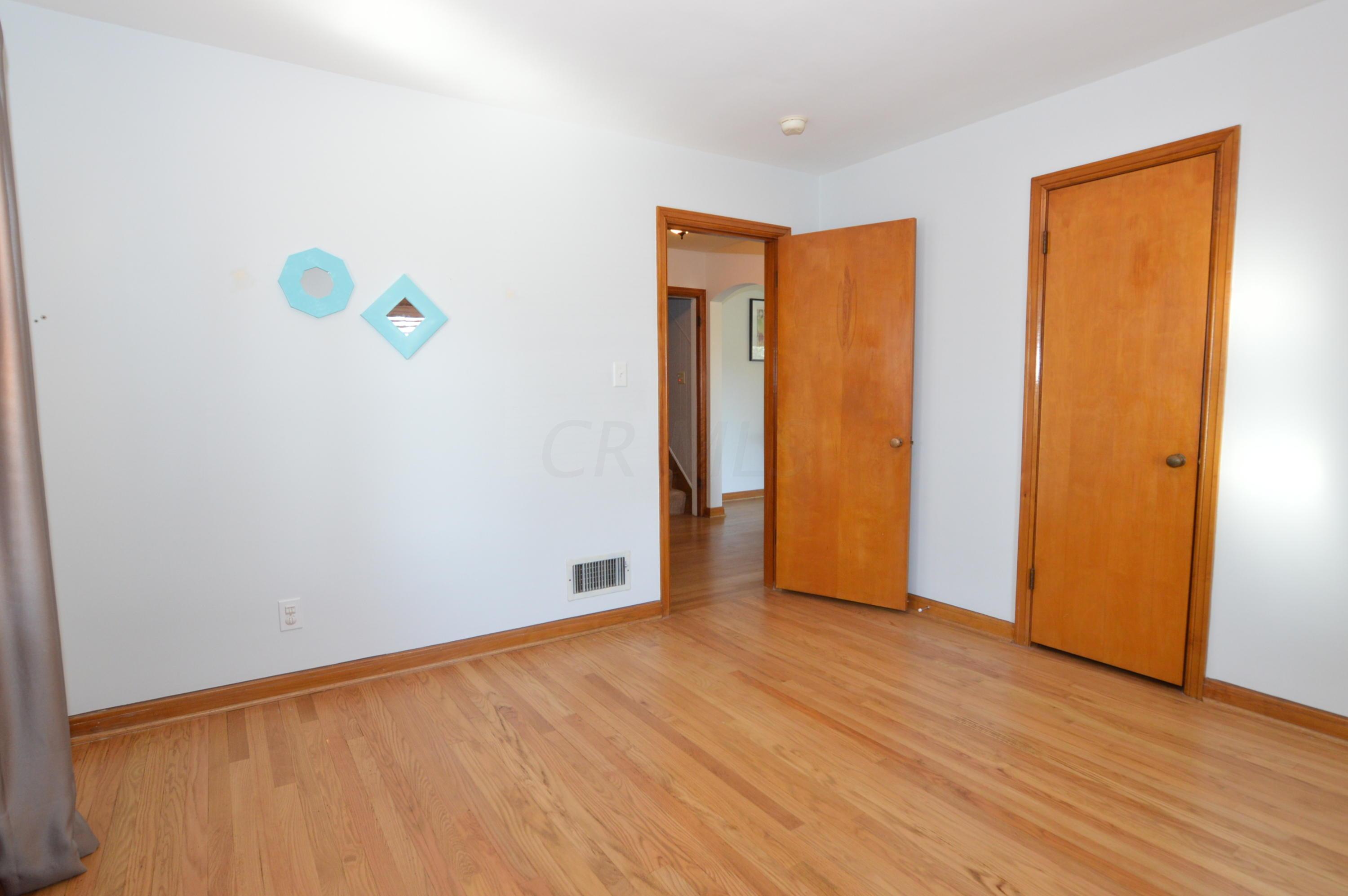 552 Acton Road Columbus, OH 43214 - Photo 14 of 33 Gallery Image 14
