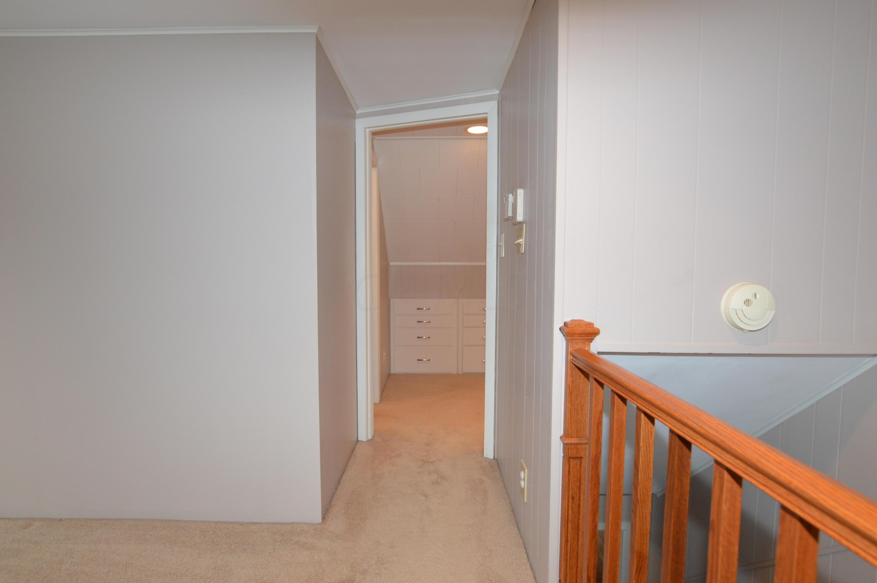 552 Acton Road Columbus, OH 43214 - Photo 21 of 33 Gallery Image 21