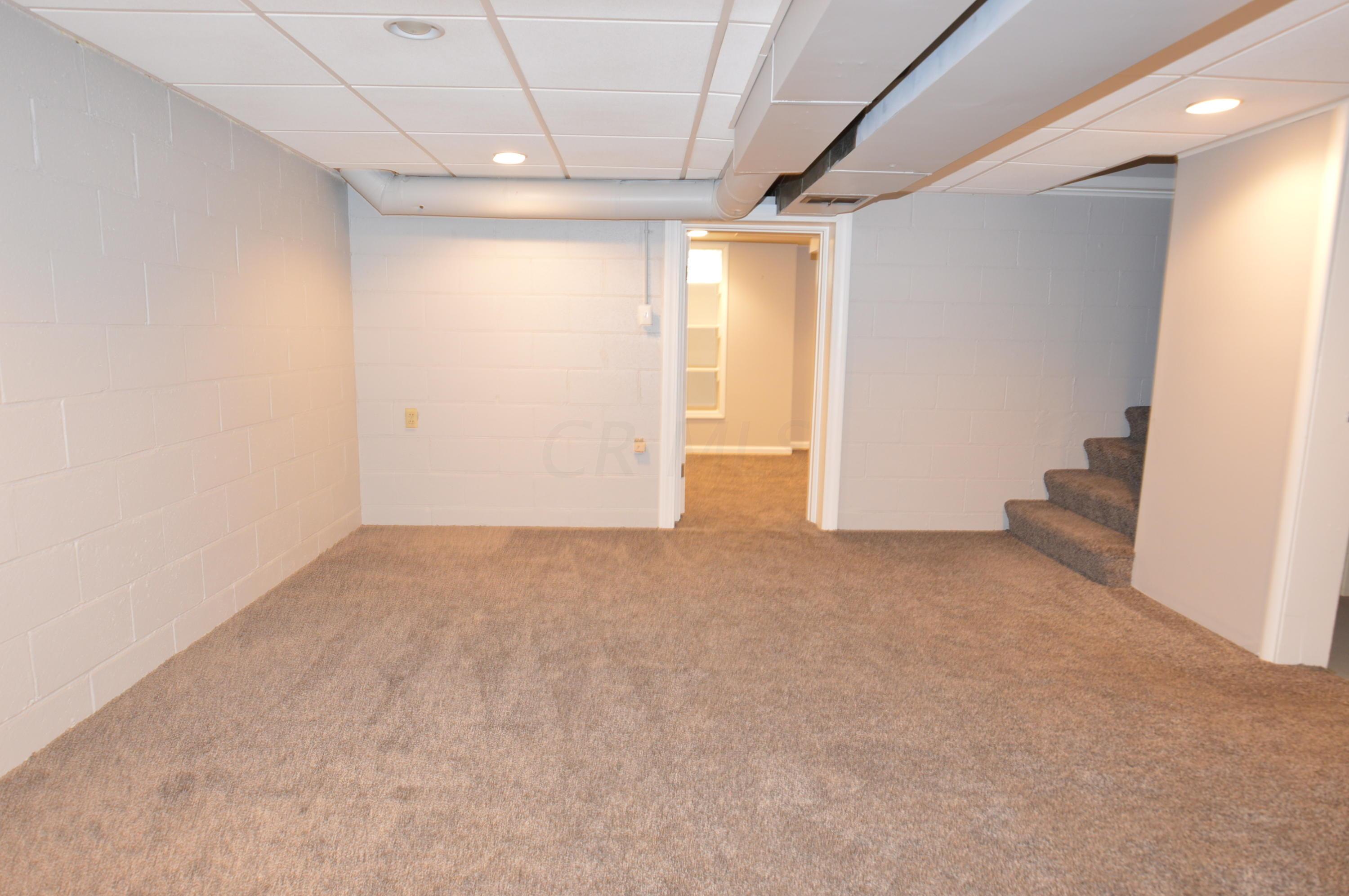 552 Acton Road Columbus, OH 43214 - Photo 23 of 33 Gallery Image 23