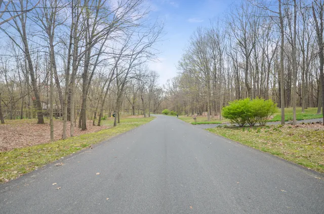 $73,914 | 6029 Farhills Way, Kalamazoo, MI 49009