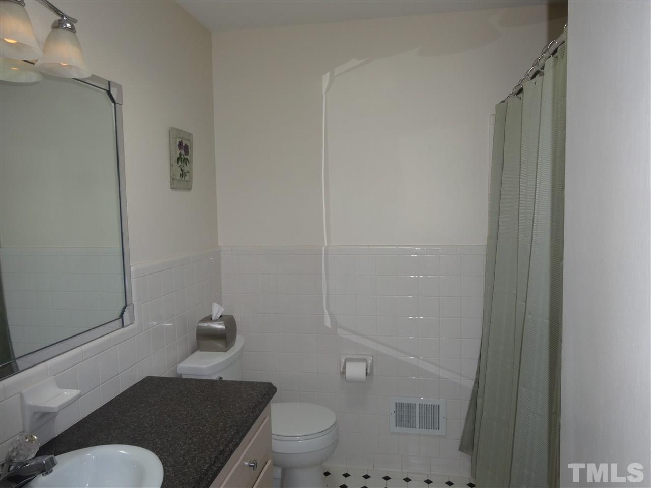 1601 Ridgeland Drive Raleigh, NC 27607 - Photo 15 of 24