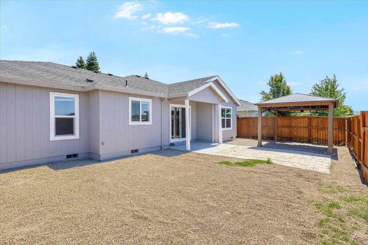 7925 Timberline Road White City, OR 97503 - Photo 16 of 18