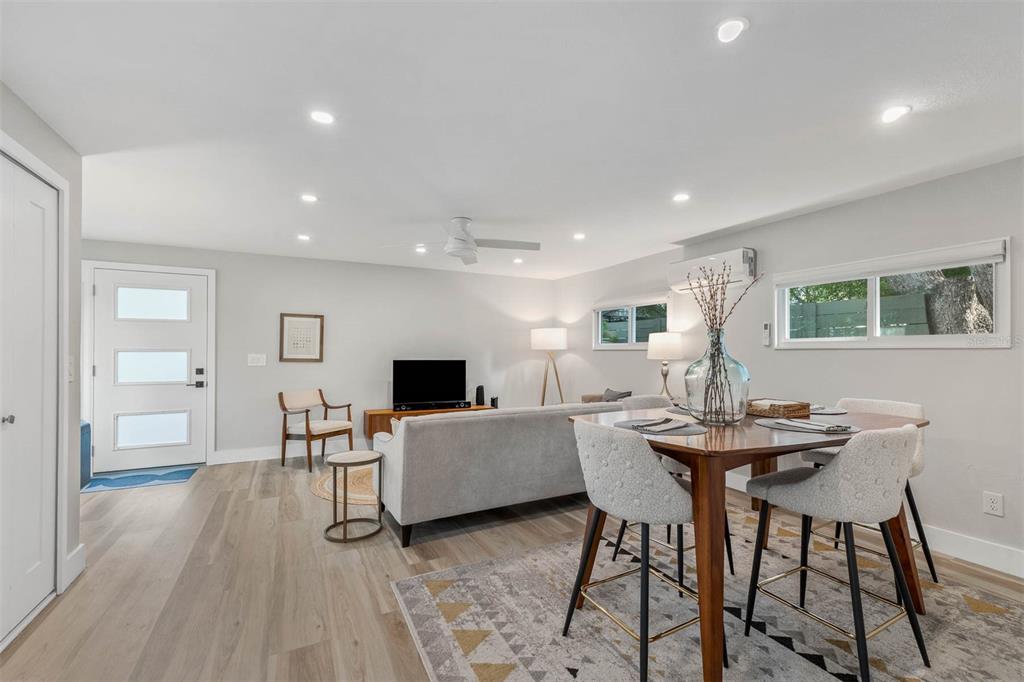 228 East Harding Street, Unit B Orlando, FL 32806 - Photo 11 of 33