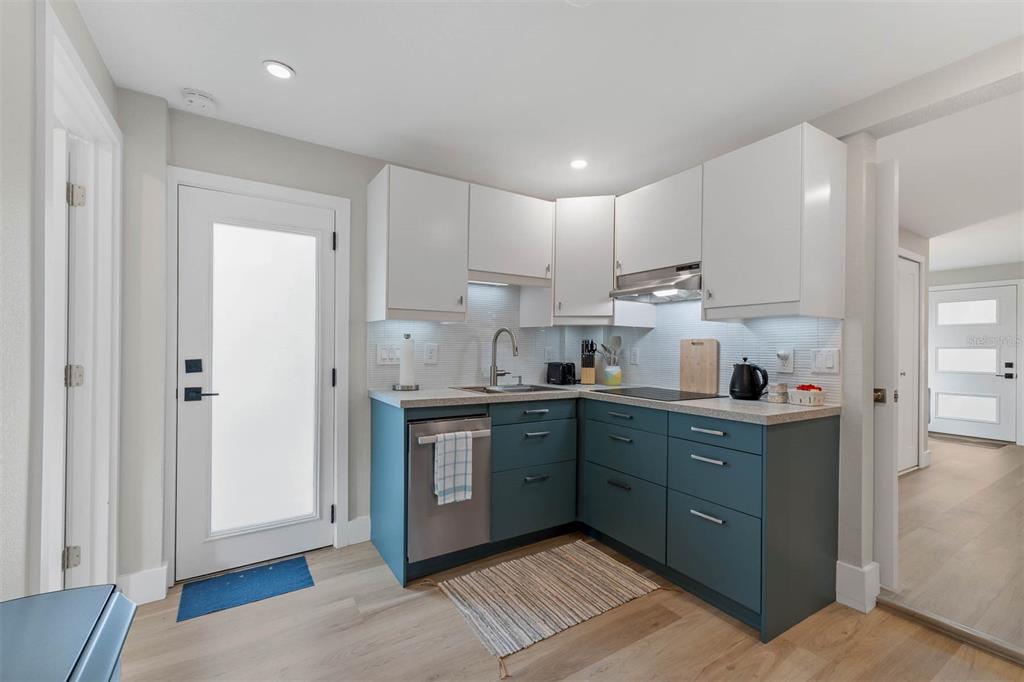 228 East Harding Street, Unit B Orlando, FL 32806 - Photo 18 of 33