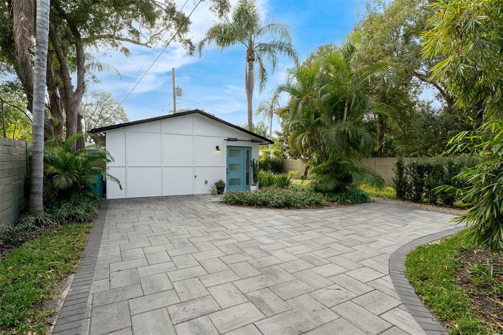 228 East Harding Street, Unit B Orlando, FL 32806 - Photo 4 of 33