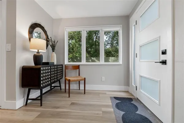 $2,200 | 228 East Harding Street, Unit B, Orlando, FL 32806