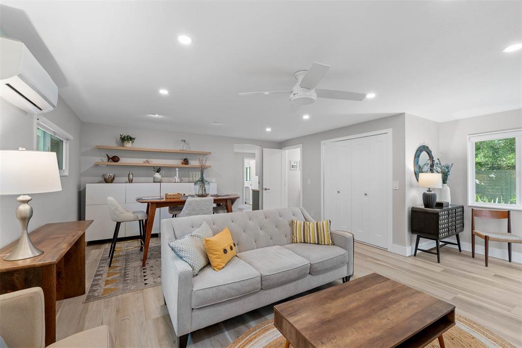 228 East Harding Street, Unit B Orlando, FL 32806 - Photo 8 of 33