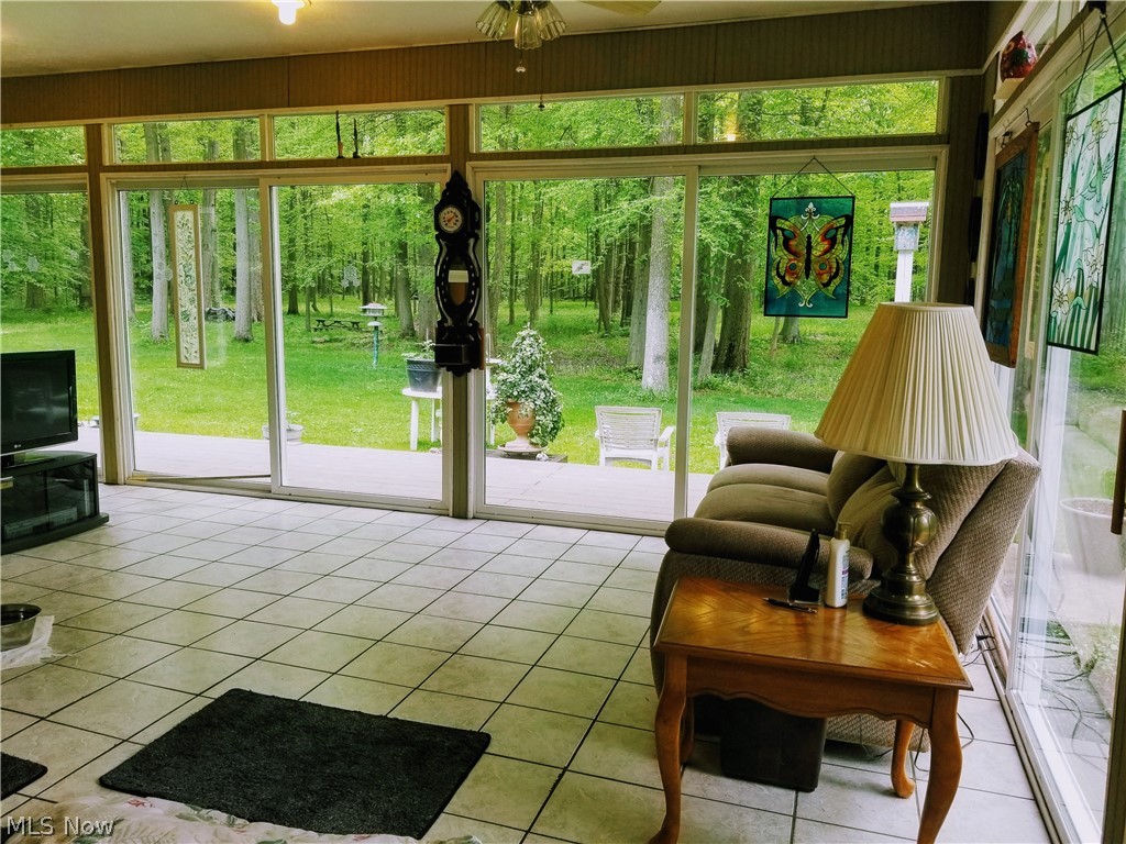 2465 Vermilion Road Vermilion, OH 44089 - Photo 2 of 10