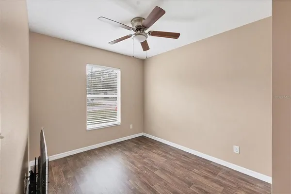 $305,000 | 4032 11th Street East, Bradenton, FL 34208