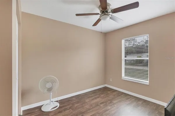 $305,000 | 4032 11th Street East, Bradenton, FL 34208