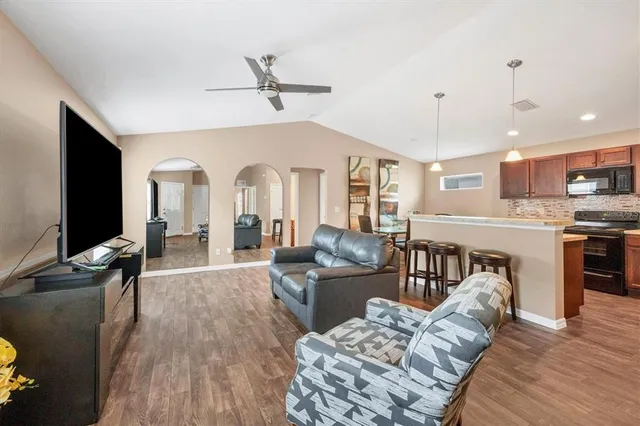 $310,000 | 4032 11th Street East, Bradenton, FL 34208