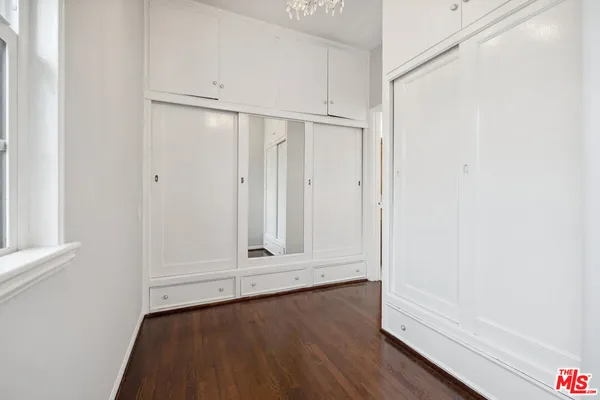 $5,750 | 110 North Flores Street, Los Angeles, CA 90048