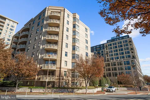 $550,000 | 7111 Woodmont Avenue, Unit 709, Bethesda, MD 20815