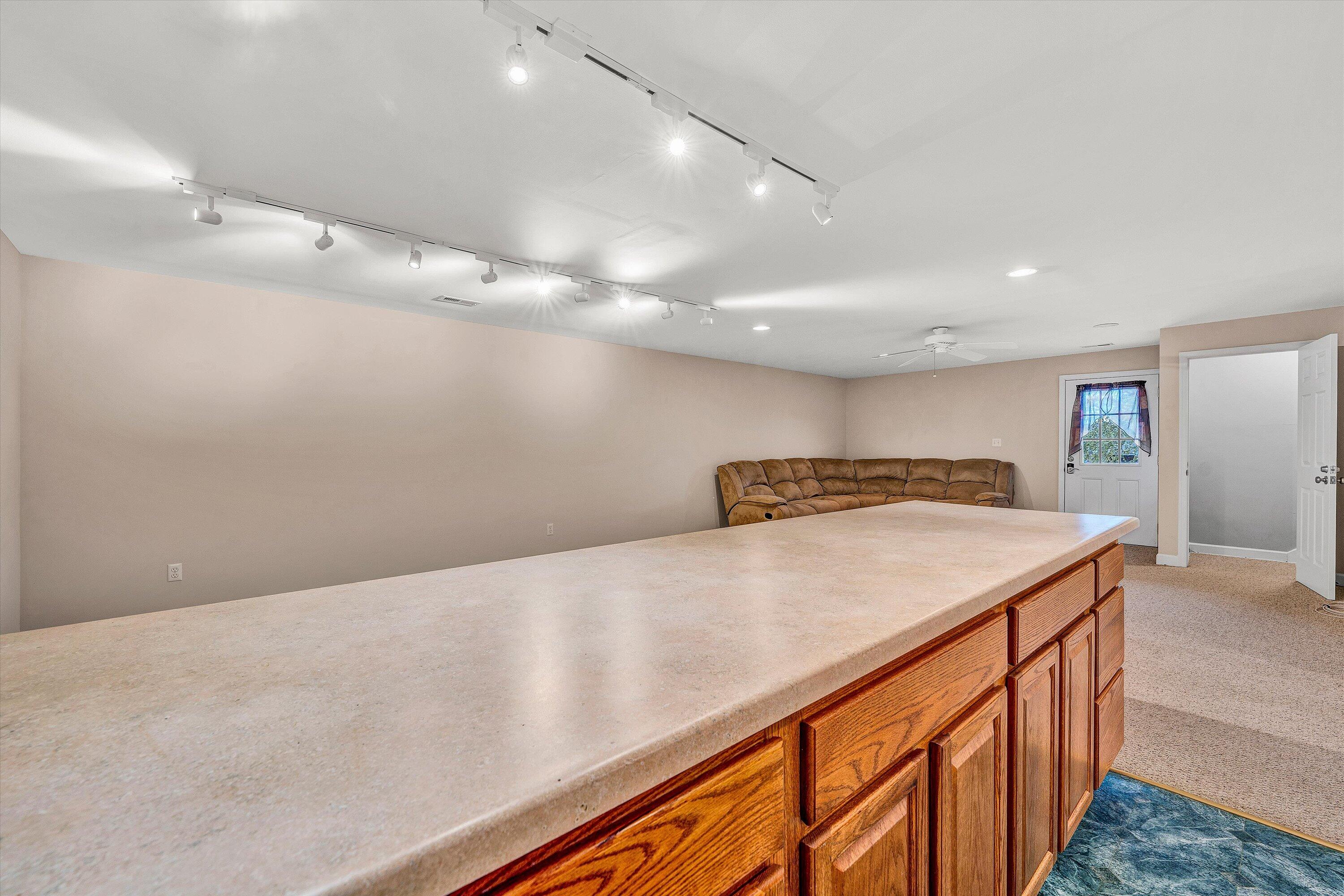 2326 Lake Retreat Road Huddleston, VA 24104 - Photo 12 of 44 28-DSC00184