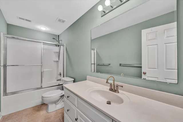 $399,900 | 2326 Lake Retreat Road, Huddleston, VA 24104