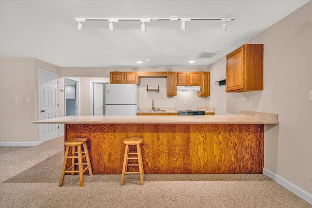 $399,900 | 2326 Lake Retreat Road, Huddleston, VA 24104