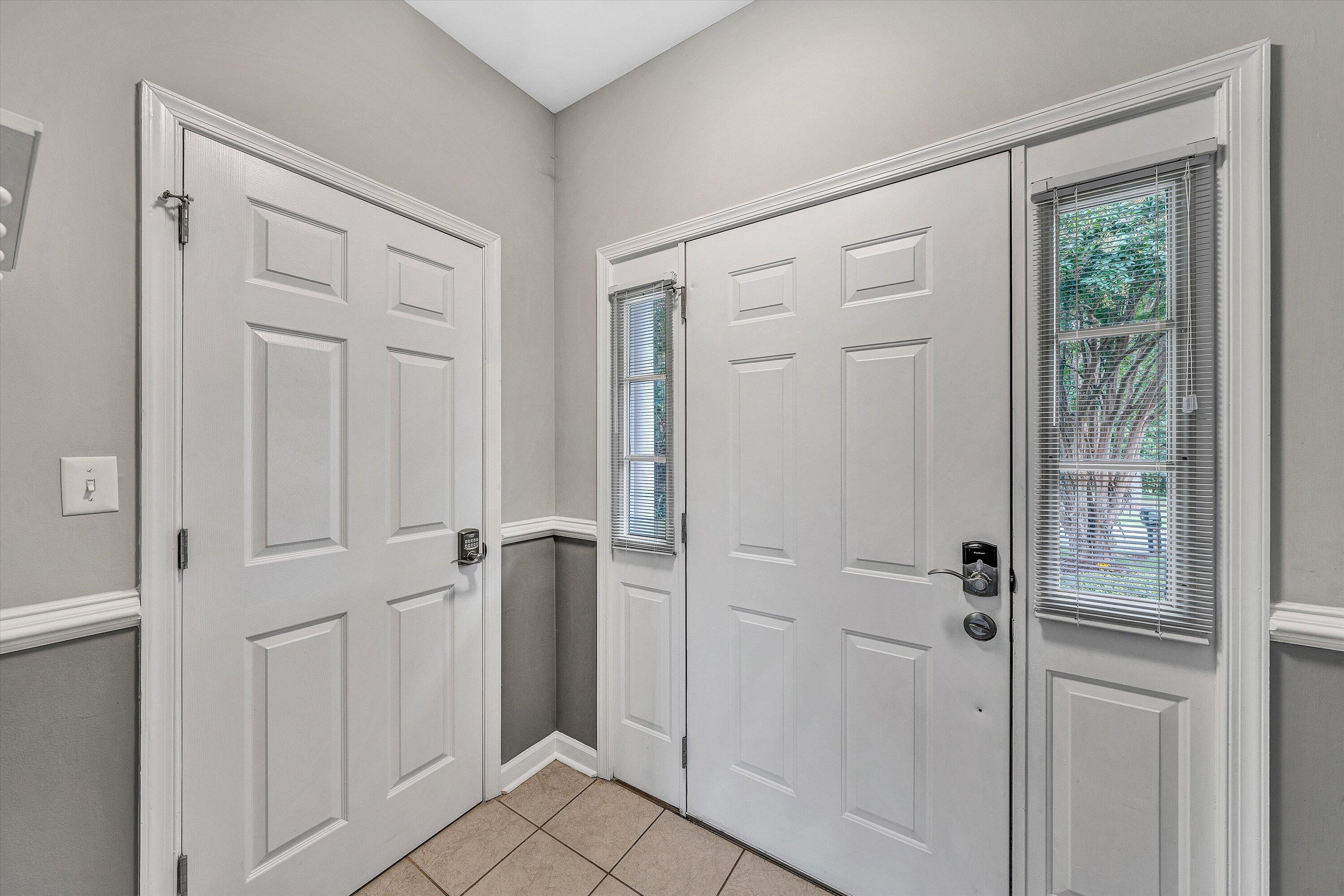 2326 Lake Retreat Road Huddleston, VA 24104 - Photo 3 of 42 04-DSC00112