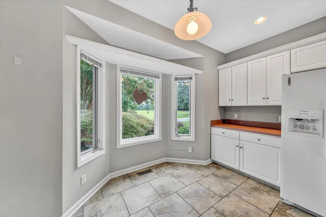 $399,900 | 2326 Lake Retreat Road, Huddleston, VA 24104