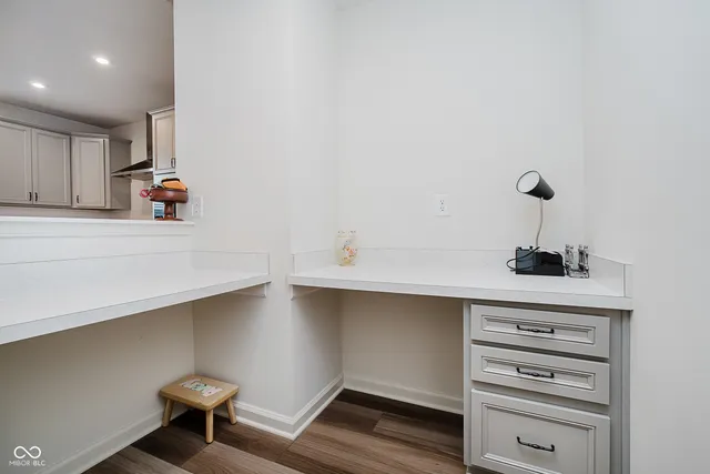 $469,900 | 6944 Oakcrest Drive, McCordsville, IN 46055