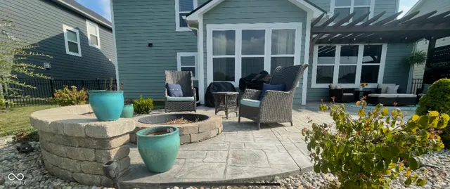 $469,900 | 6944 Oakcrest Drive, McCordsville, IN 46055